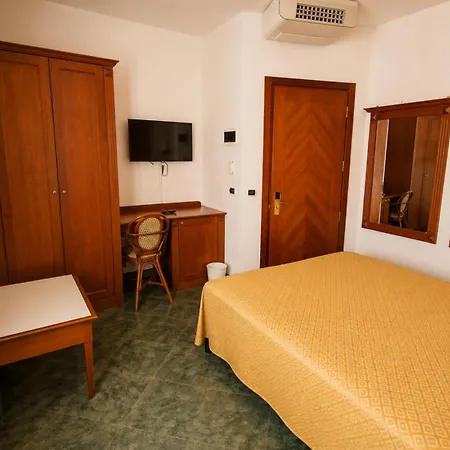Marzia Szálloda Marina di Pietrasanta